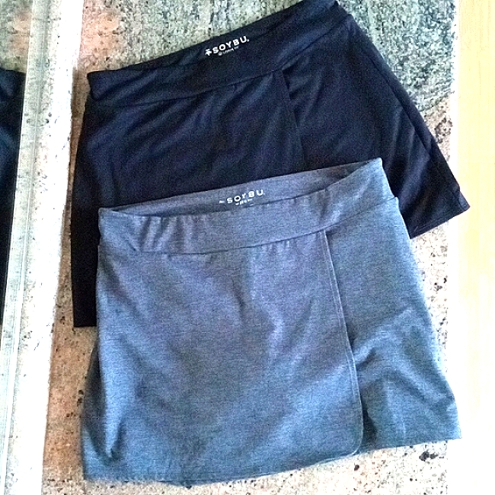 Set Of Two - Soybu Skorts Black and Gray Both In Size Medium